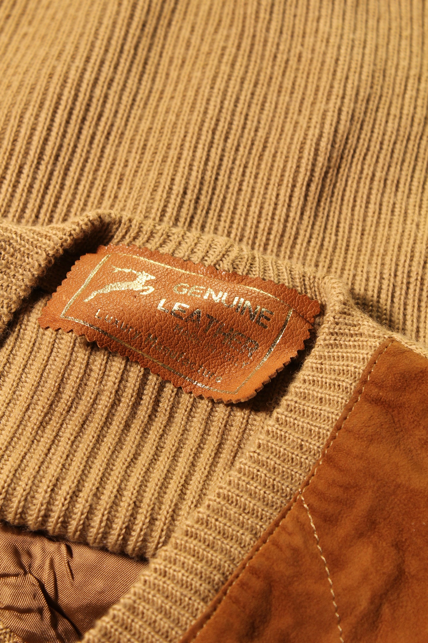 Maglione in camoscio e lana